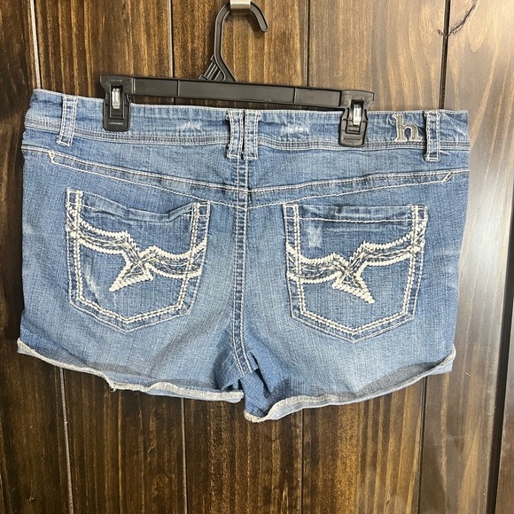 Denim Jean Shorts Size: 15/16 - Picture 4 of 7